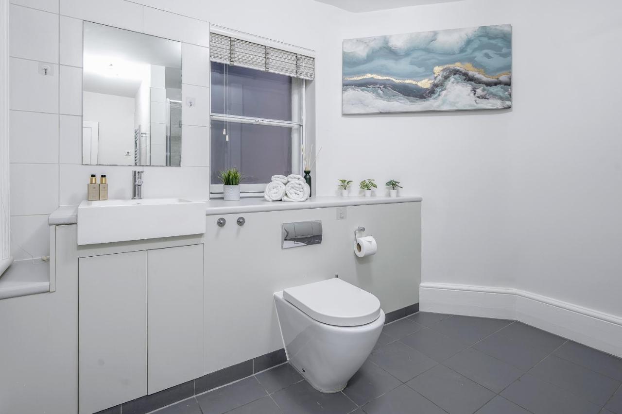 Tottenham Court'S House - 2 Bed London Bagian luar foto